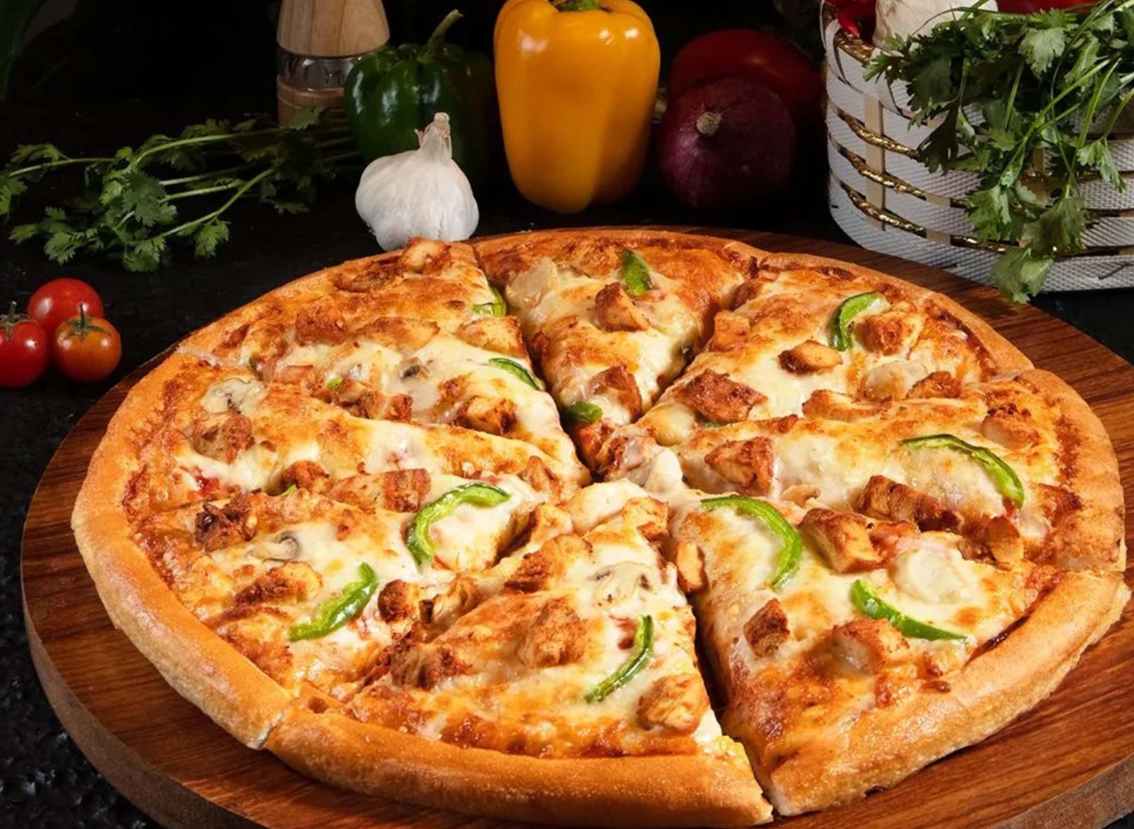 Stolz serviert bei Pizza Sinn